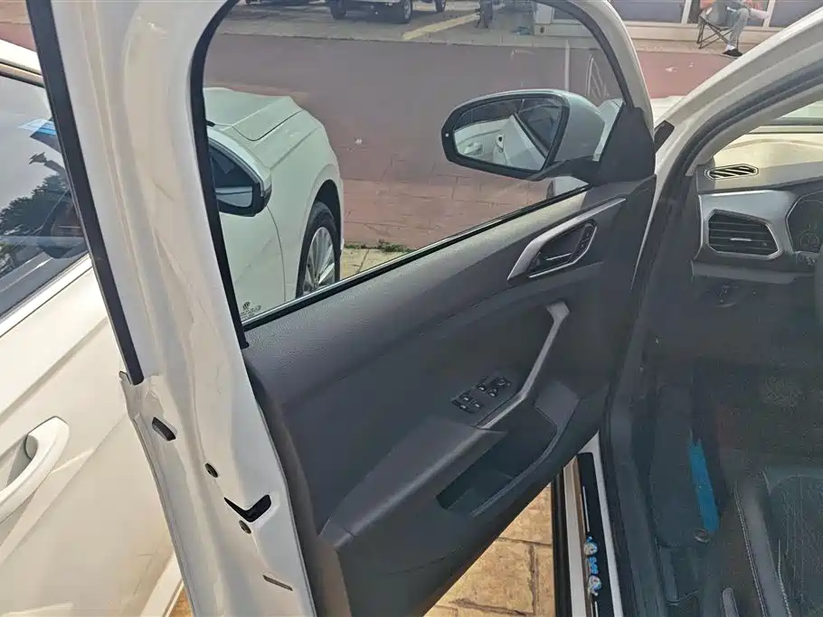 Volkswagen T-Cross 2019 280TSI DSG Comfort Edition фото 7