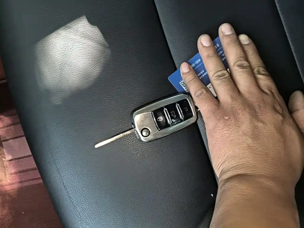 Volkswagen Sagitar 2017 1.6L Automatic Comfort фото 9