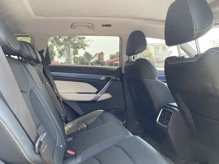 GEELY AUTOMOBILE BOYUE