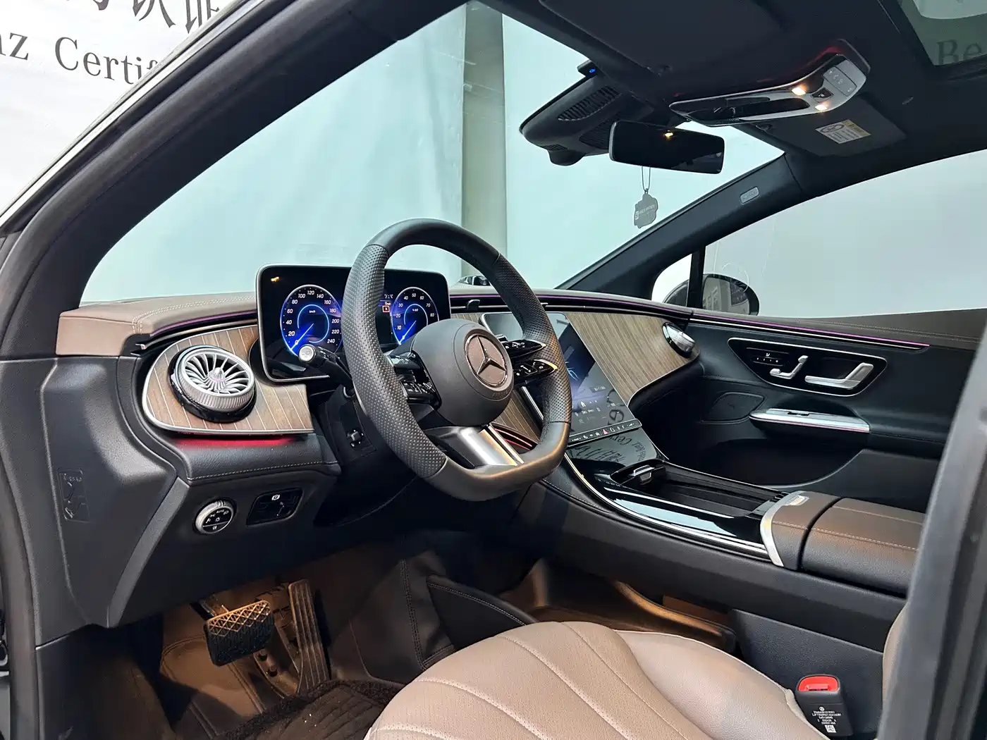 Mercedes-Benz EQE 2025 2025 500 4MATIC Pioneer