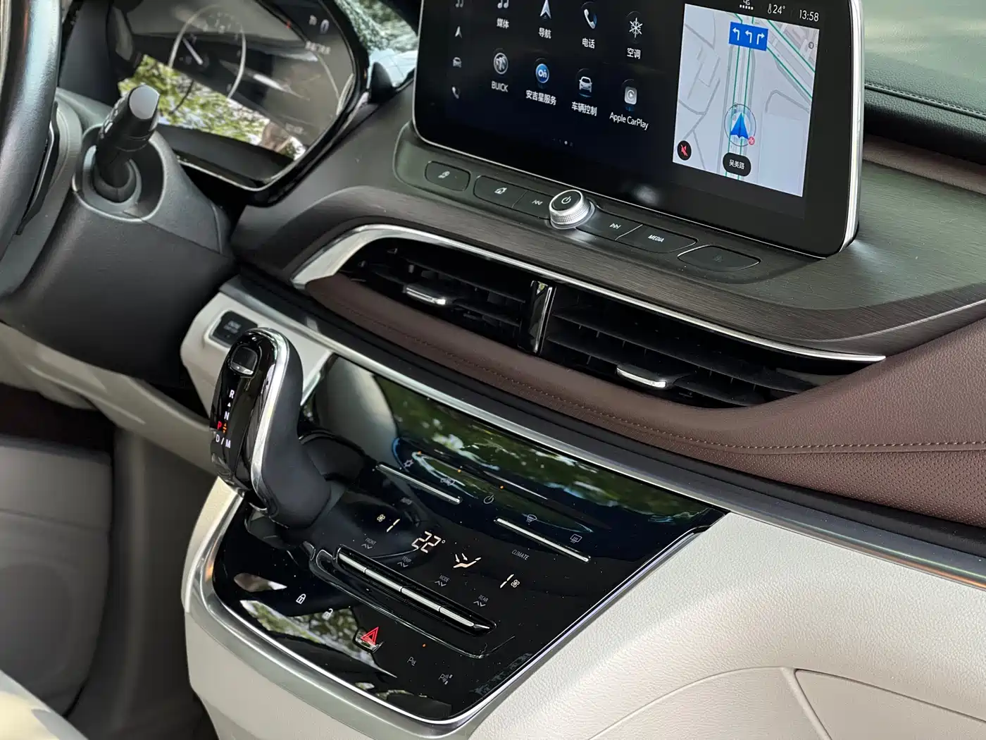 Buick GL8 2022 Land Business Class 652T Luxury фото 13