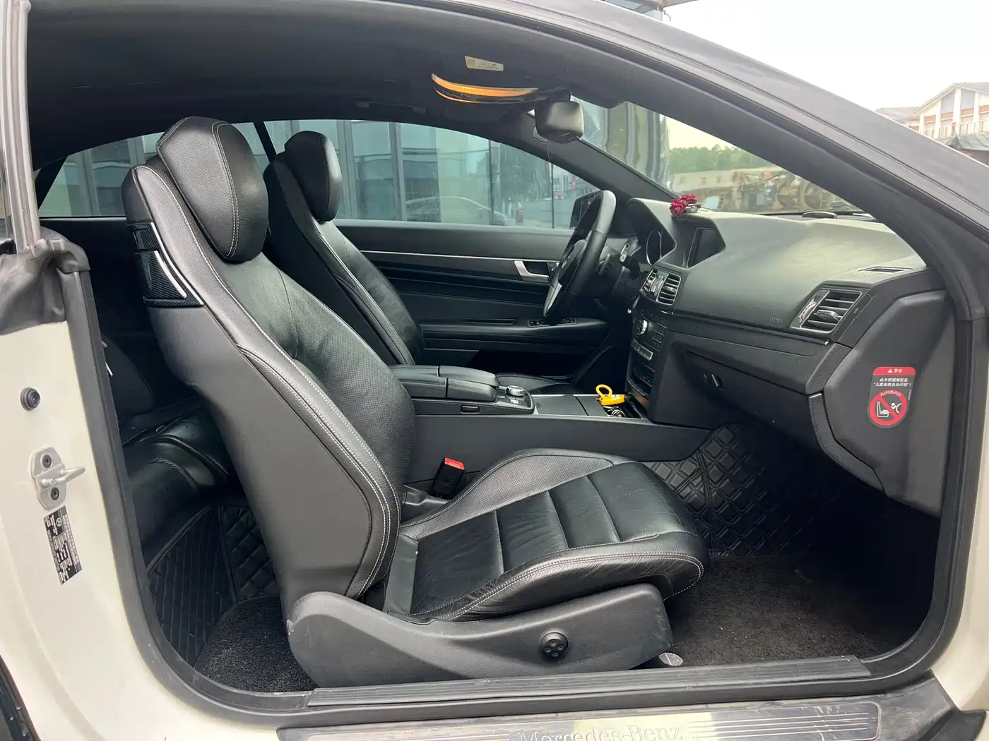 Mercedes-Benz E-Class (Import) 2014 E 200 Coupe фото 9