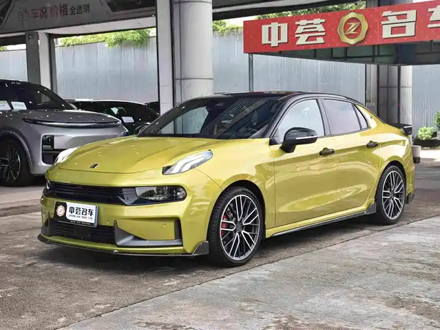  Lynk & Co Lynk & Co 03 2022 03+ 2.0TD Auto Performance Package