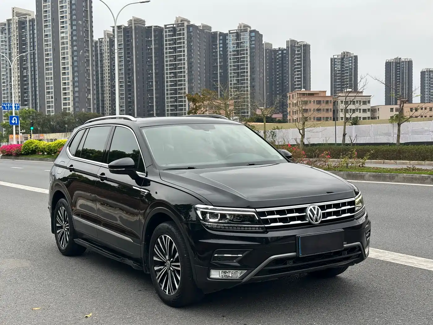 Volkswagen Tiguan L 2017 330TSI Automatic 2WD Flagship Edition фото 3