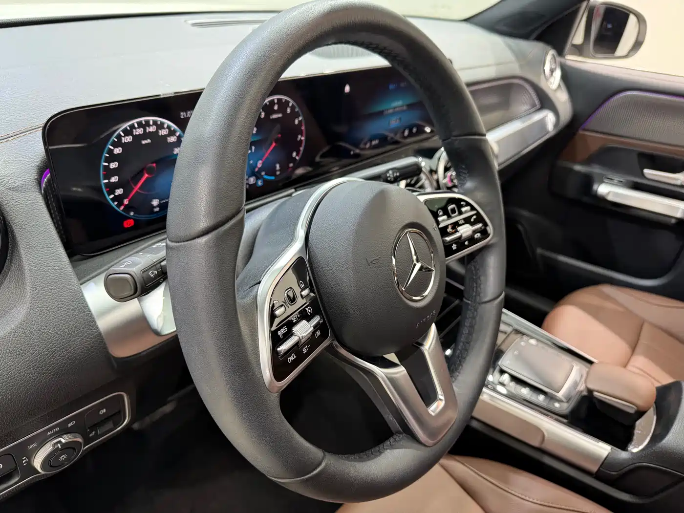 Mercedes-Benz GLB 2023 GLB 220 Dynamic фото 19