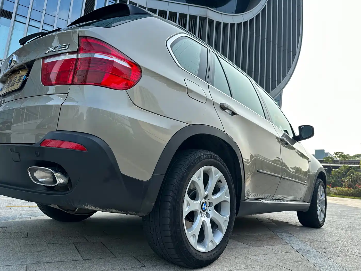 BMW X5 (Import) 2008 Model xDrive48i Luxury Type фото 9