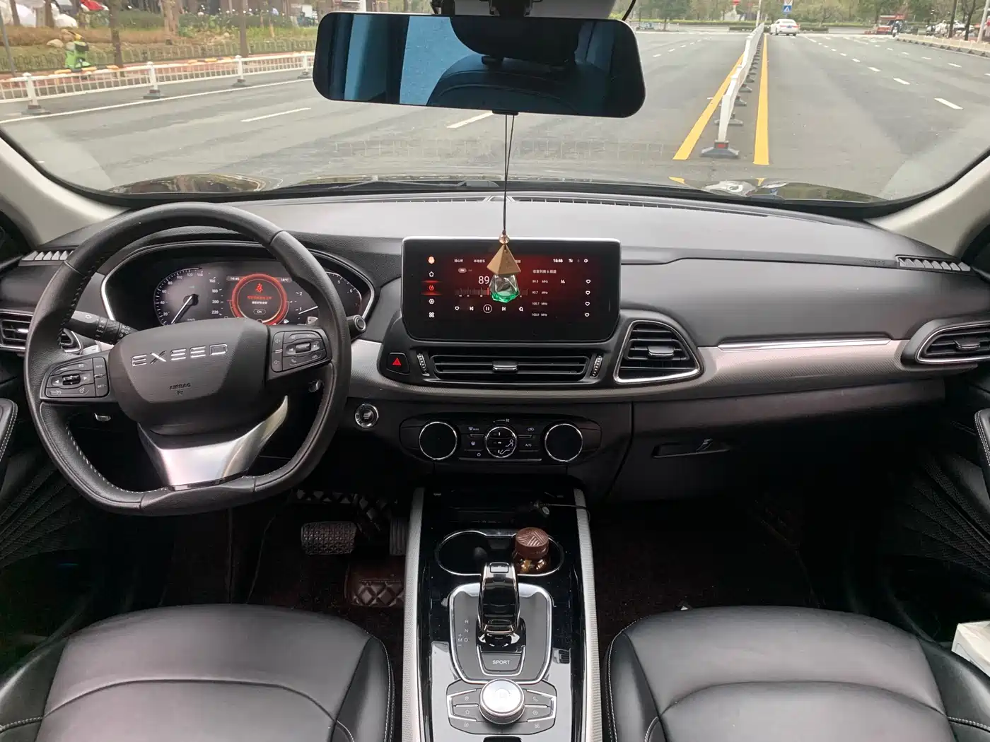 Exeed TX 2019 2019 1.6T 4WD Platinum Edition