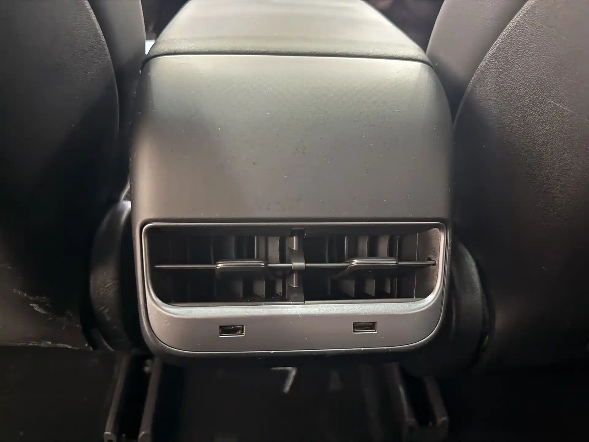 Фото 6 - Tesla Model 3 (Import)