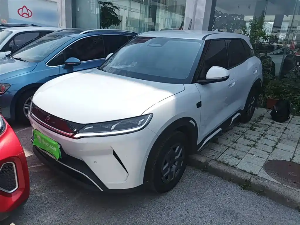 BYD Yuan UP 2025 Smart Drive Edition 401KM Vitality Version фото 2