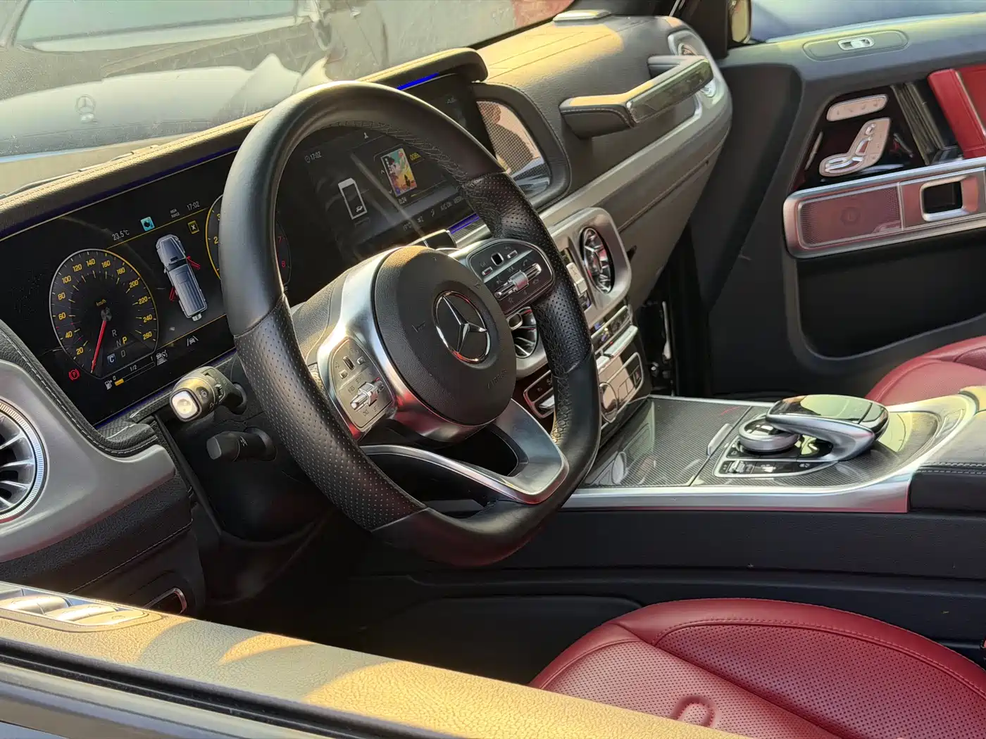 MERCEDES-BENZ G CLASS