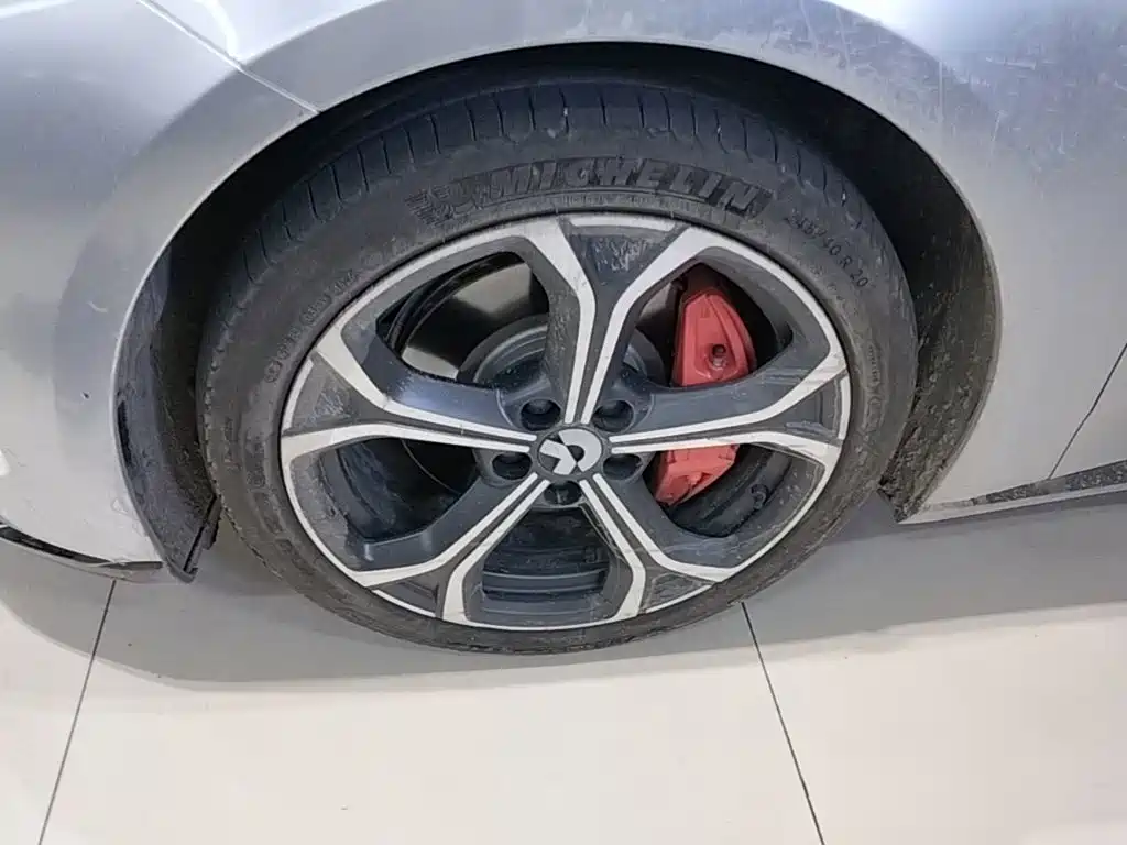 Фото 23 - NIO ET5T