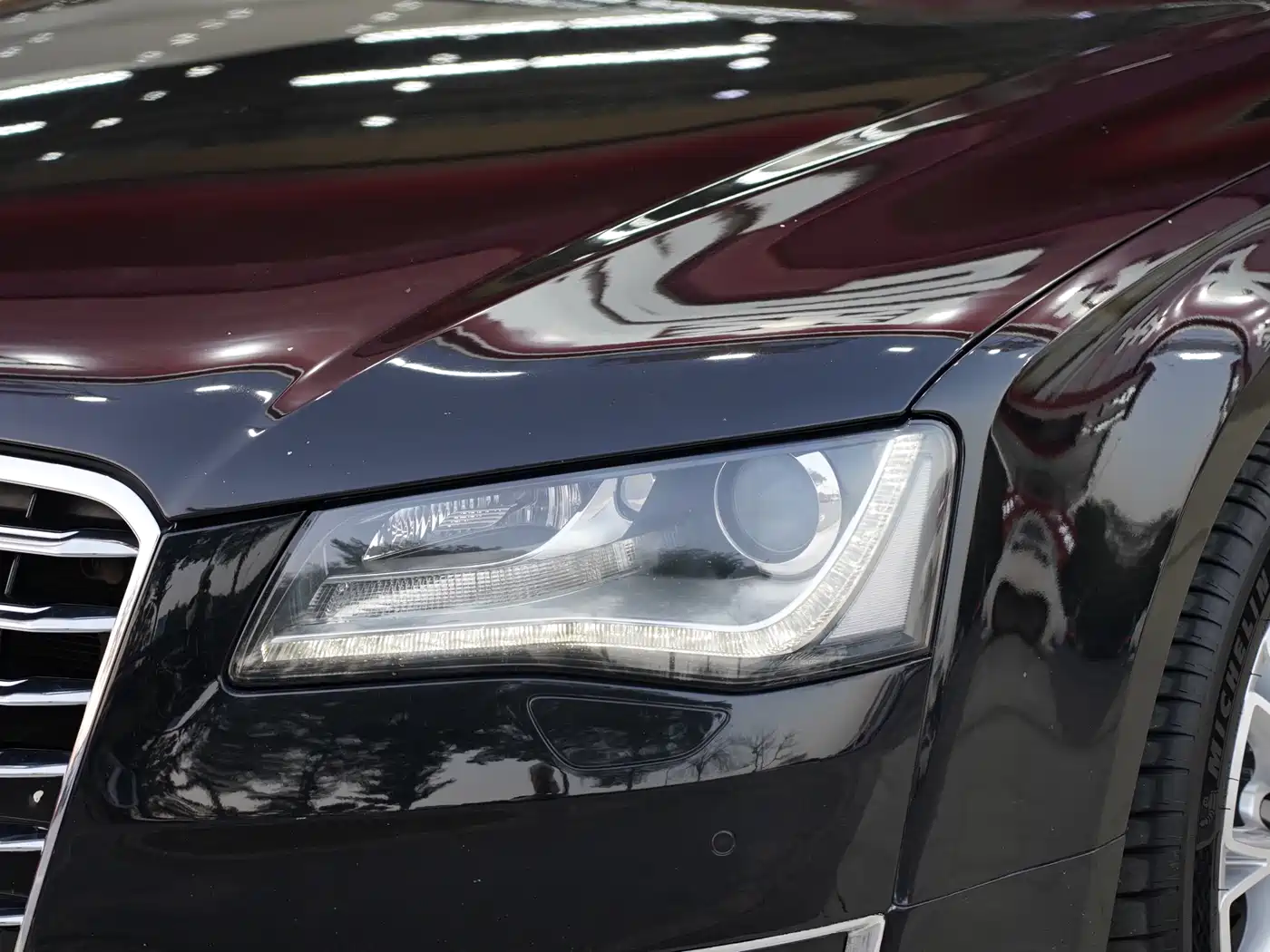 Audi A8 2013 A8L 45 TFSI quattro Comfort фото 3