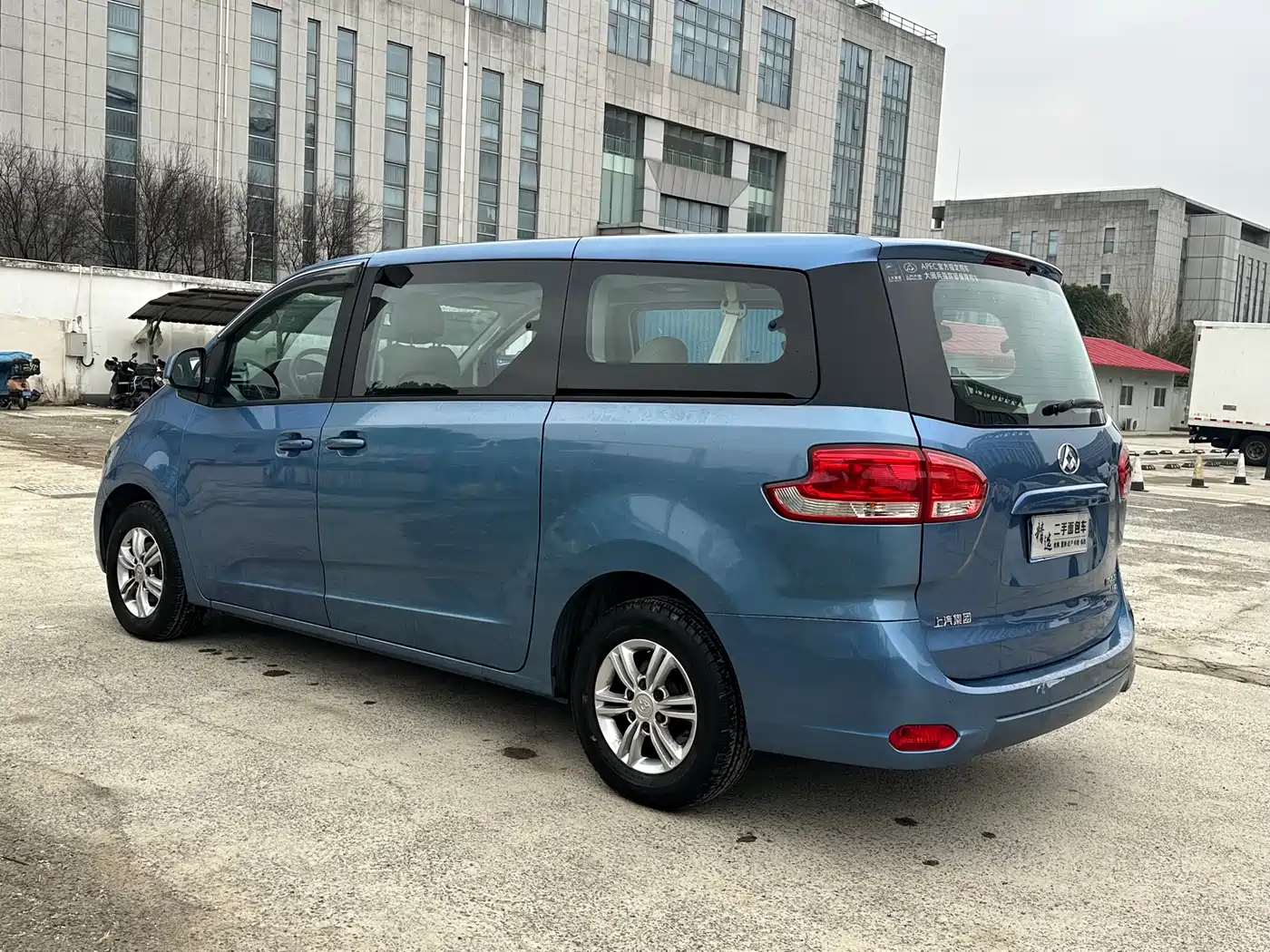 SAIC Maxus Maxus G10 2016 2.4L Manual Elite фото 5
