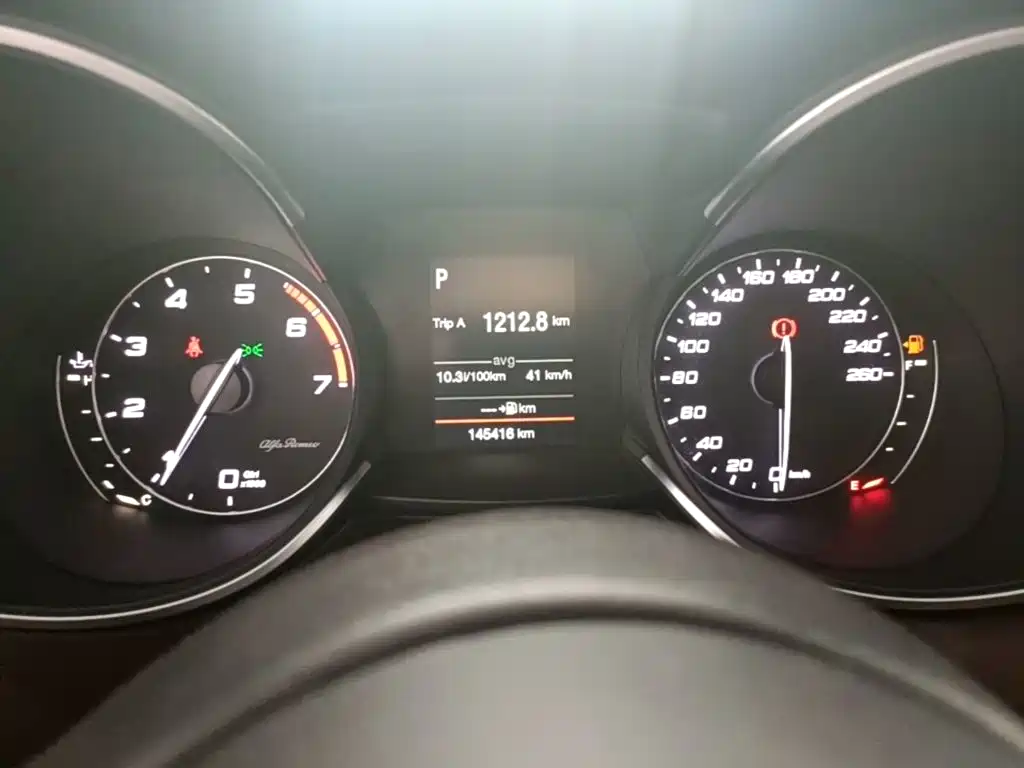 Alfa Romeo Stelvio 2019 2017 2.0T 200HP Elite