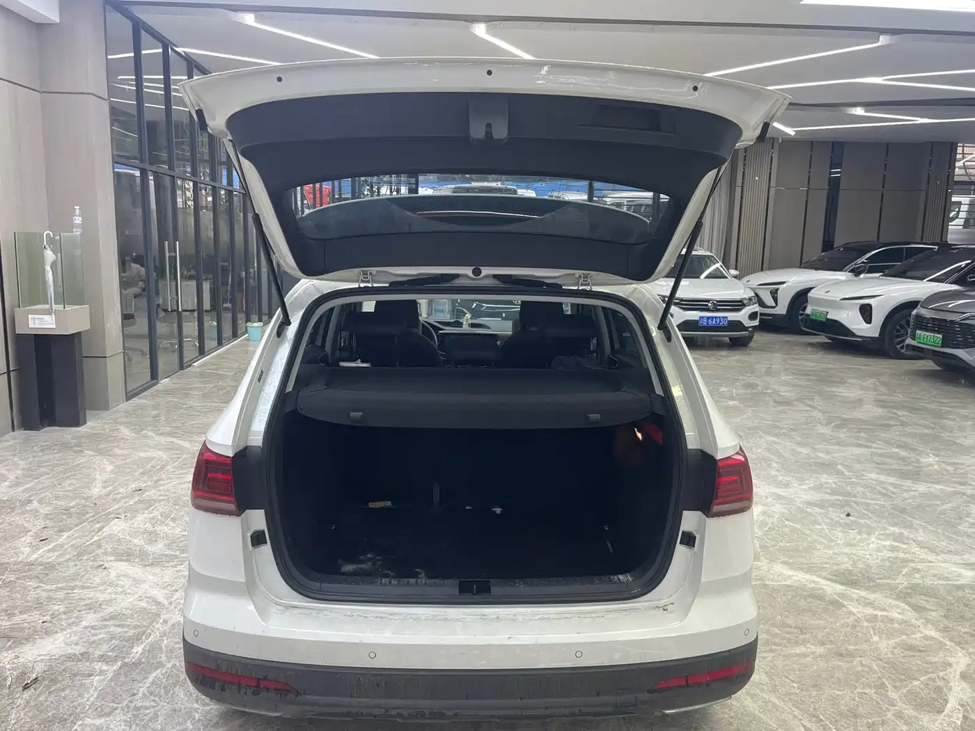 Volkswagen Tharu 2019 280TSI 2WD Luxury Edition China V фото 8