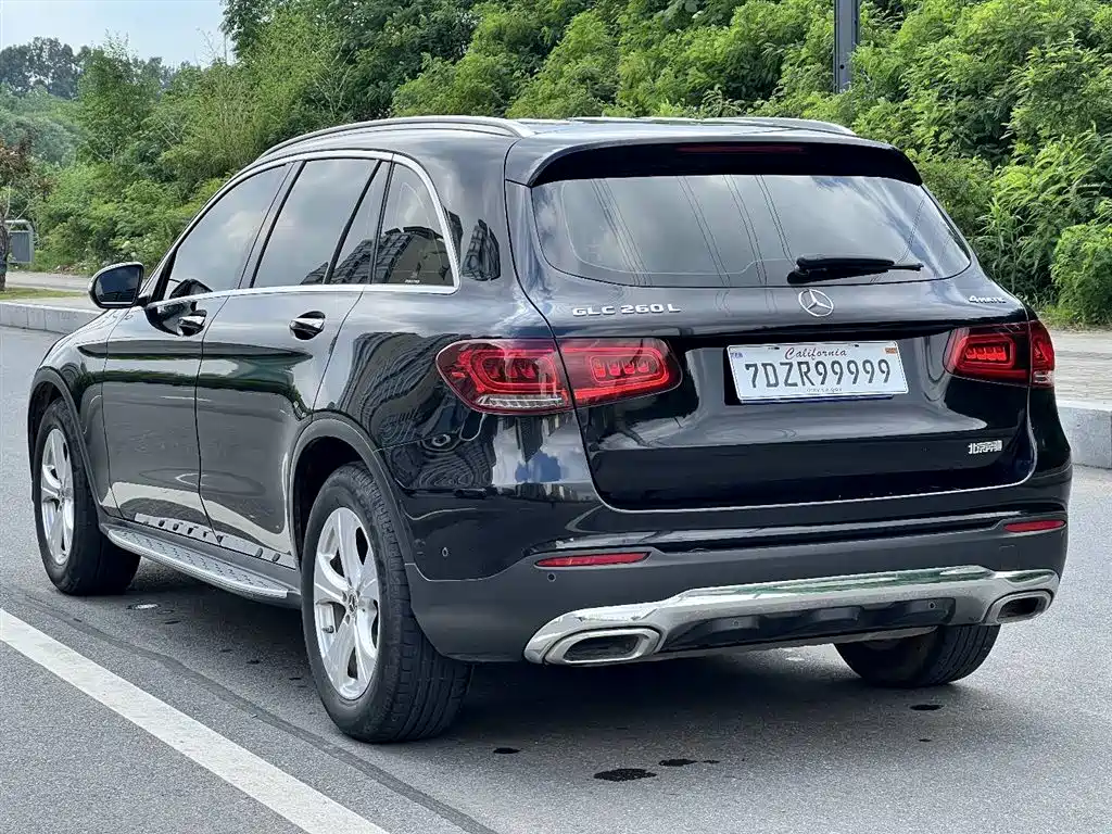 Mercedes-Benz GLC 2020 Facelift GLC 260 L 4MATIC Dynamic фото 4