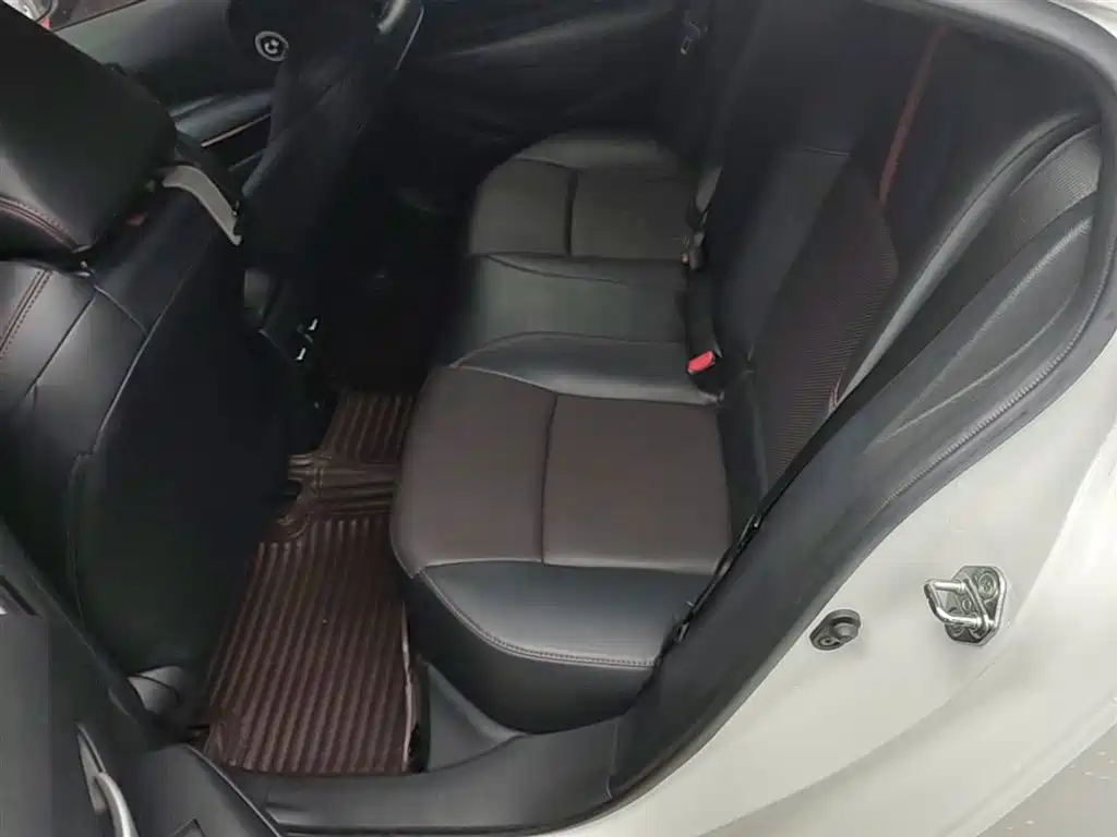 Toyota Levin 2021 185T CVT Sport Edition фото 13