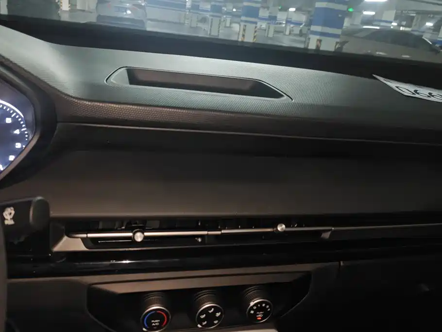 Wuling Motors Wuling Xingchi 2026 2026 1.5L Manual Freedom