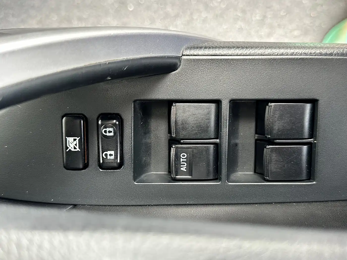Toyota Levin 2017 Facelift 185T CVT Elite (China V) фото 33