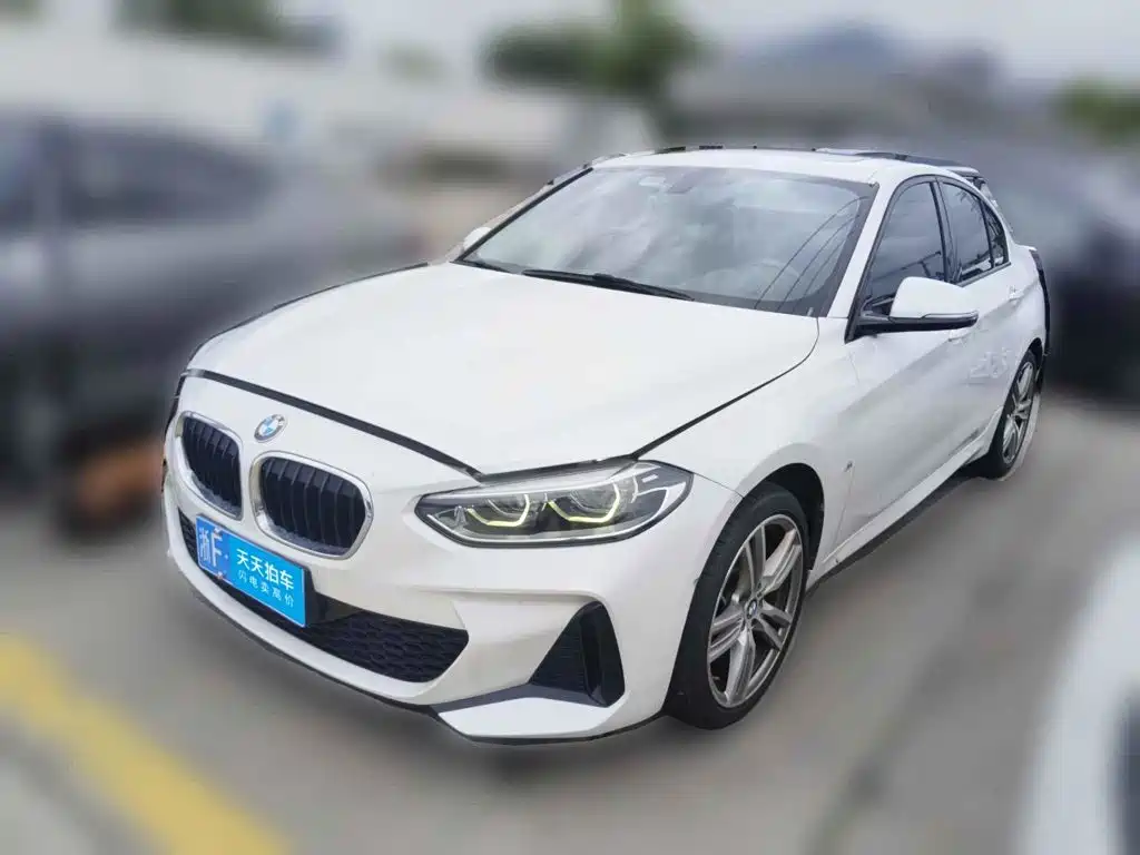 Фото 1 - BMW 1 Series
