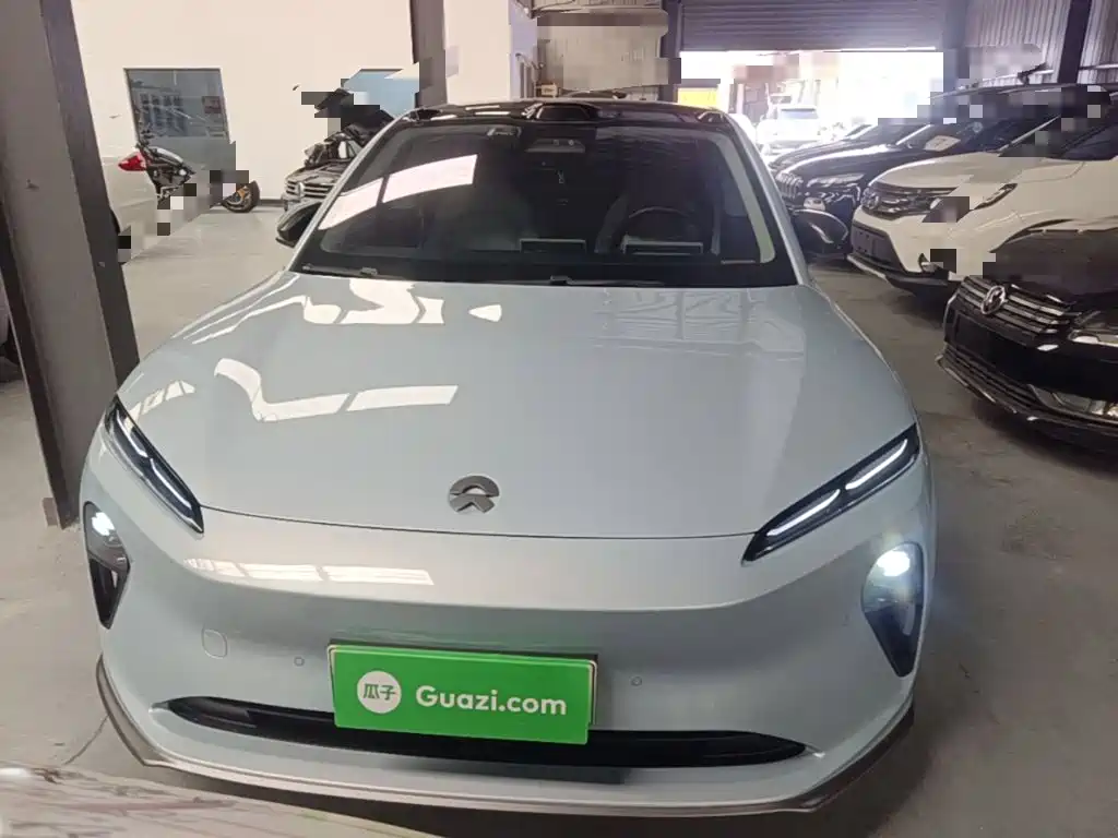 Фото 3 - NIO ET5