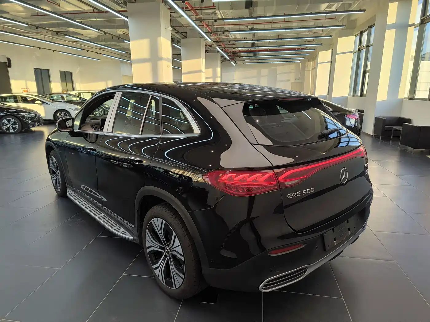 Mercedes-Benz EQE SUV 2025 2024 500 4MATIC Luxury Edition