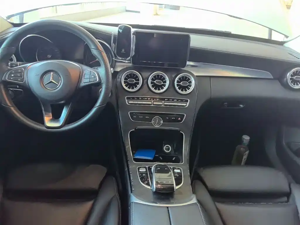Mercedes-Benz C-Class 2015 Facelift C 200 L Sport фото 10