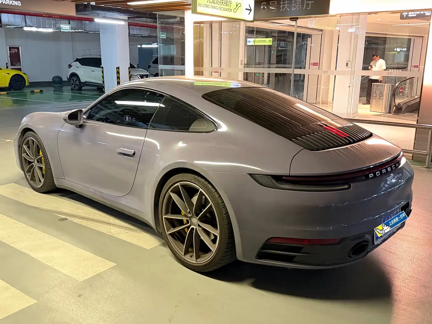Porsche 911 2023 Carrera 3.0T фото 2