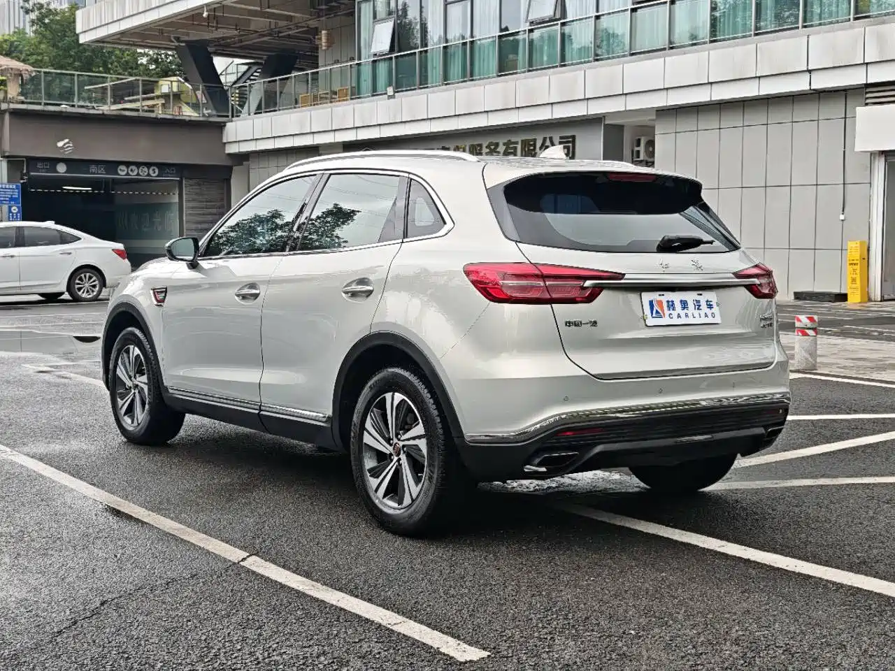 Hongqi HS5 2019 2.0T Smart Connect Enjoy Edition фото 26