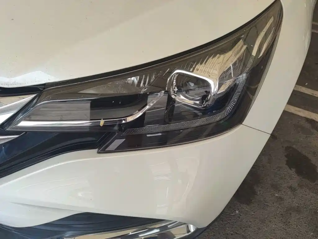 Dongfeng Aeolus Dongfeng Fengshen AX7 2018 2018 Classic 1.6T Auto Elite