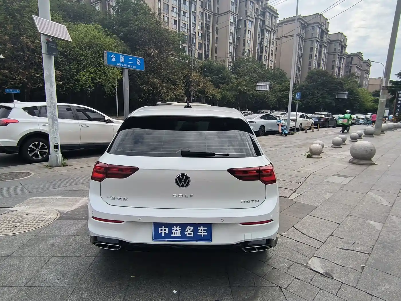 Volkswagen Golf 2023 280TSI DSG R-Line Lite фото 4