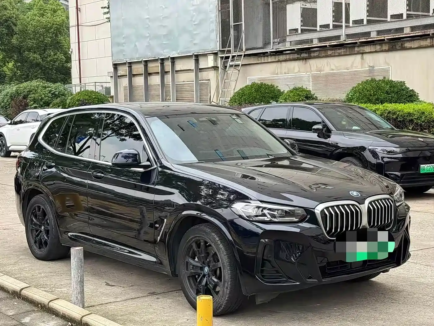 BMW iX3 2023 Leading Type фото 3