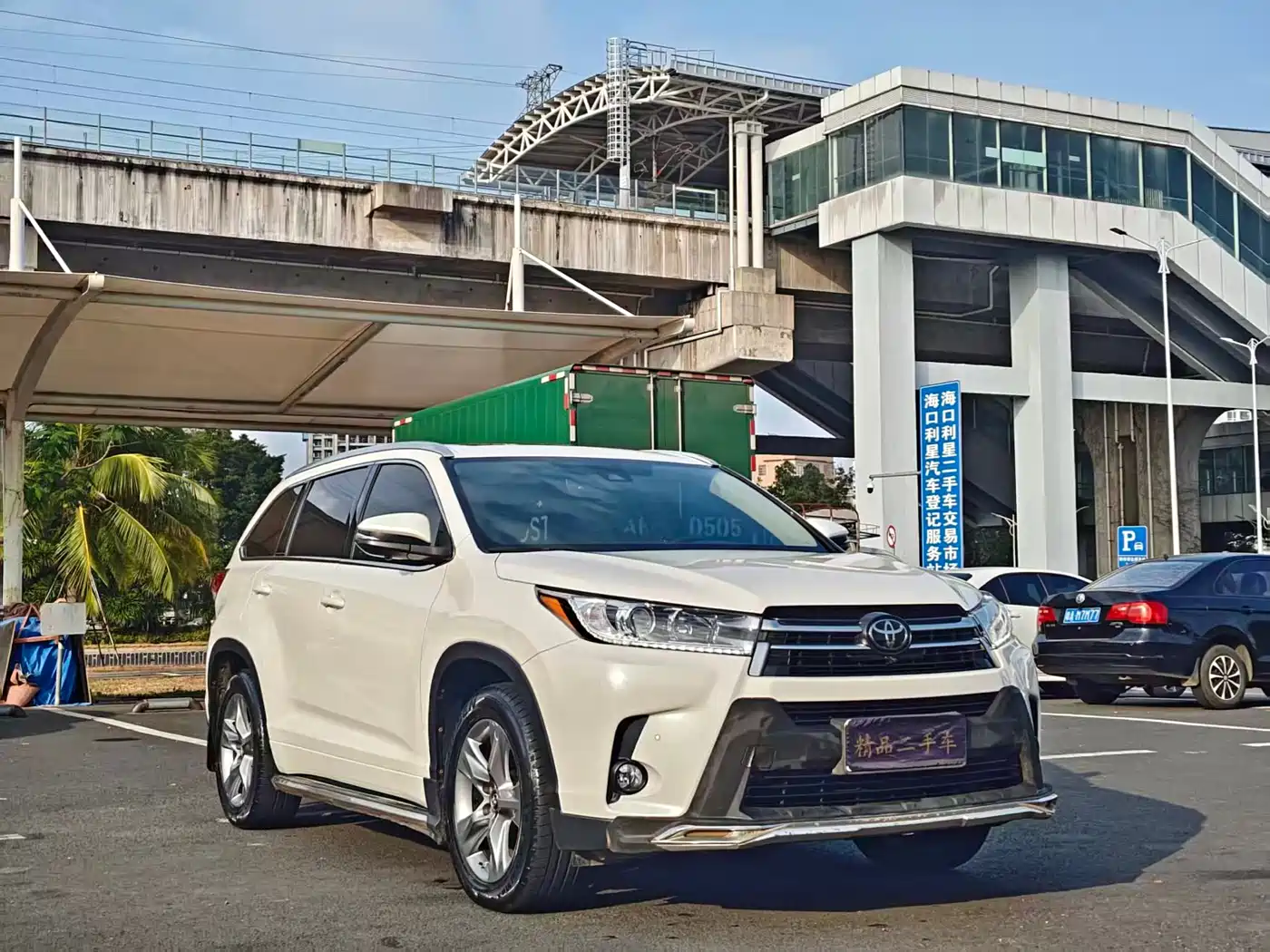 Toyota Highlander 2018 2.0T 4WD Luxury 7-seater China VI фото 3