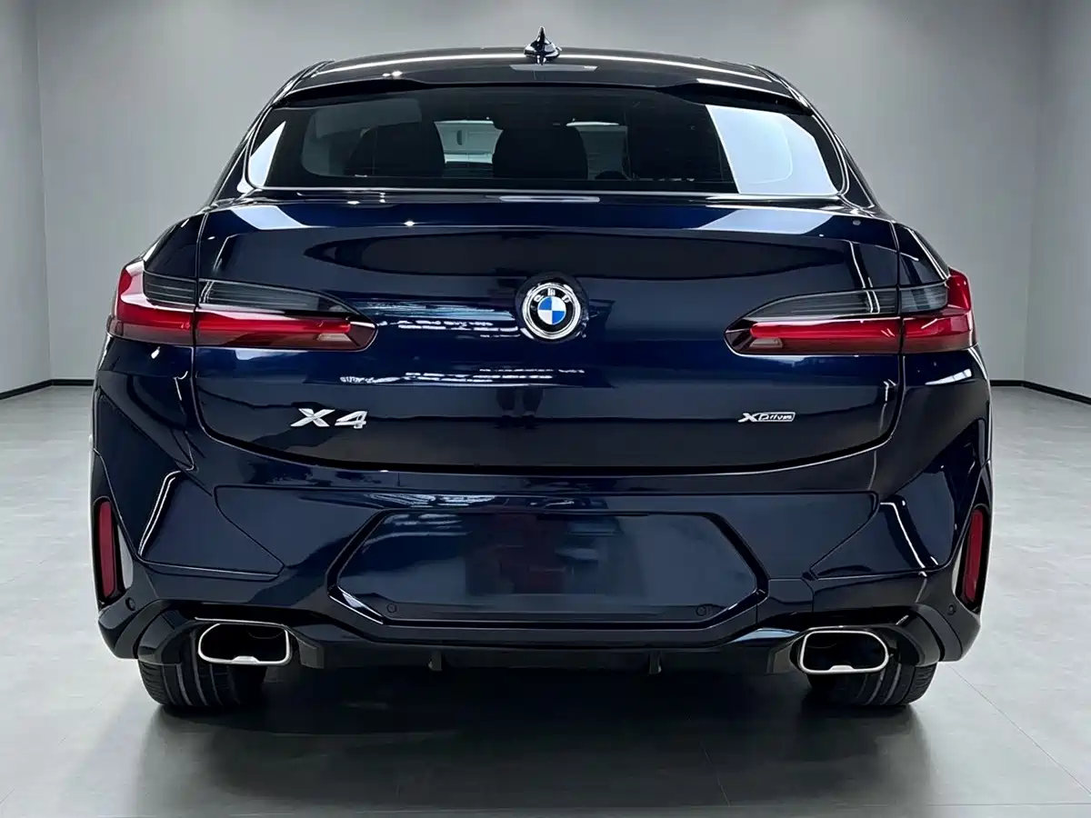 Photo 6 - BMW X4