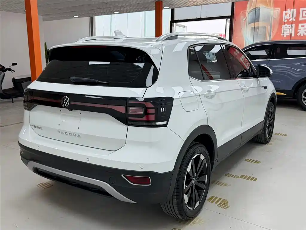Volkswagen Tanying 2021 1.5L Automatic Smart Connect Edition фото 6