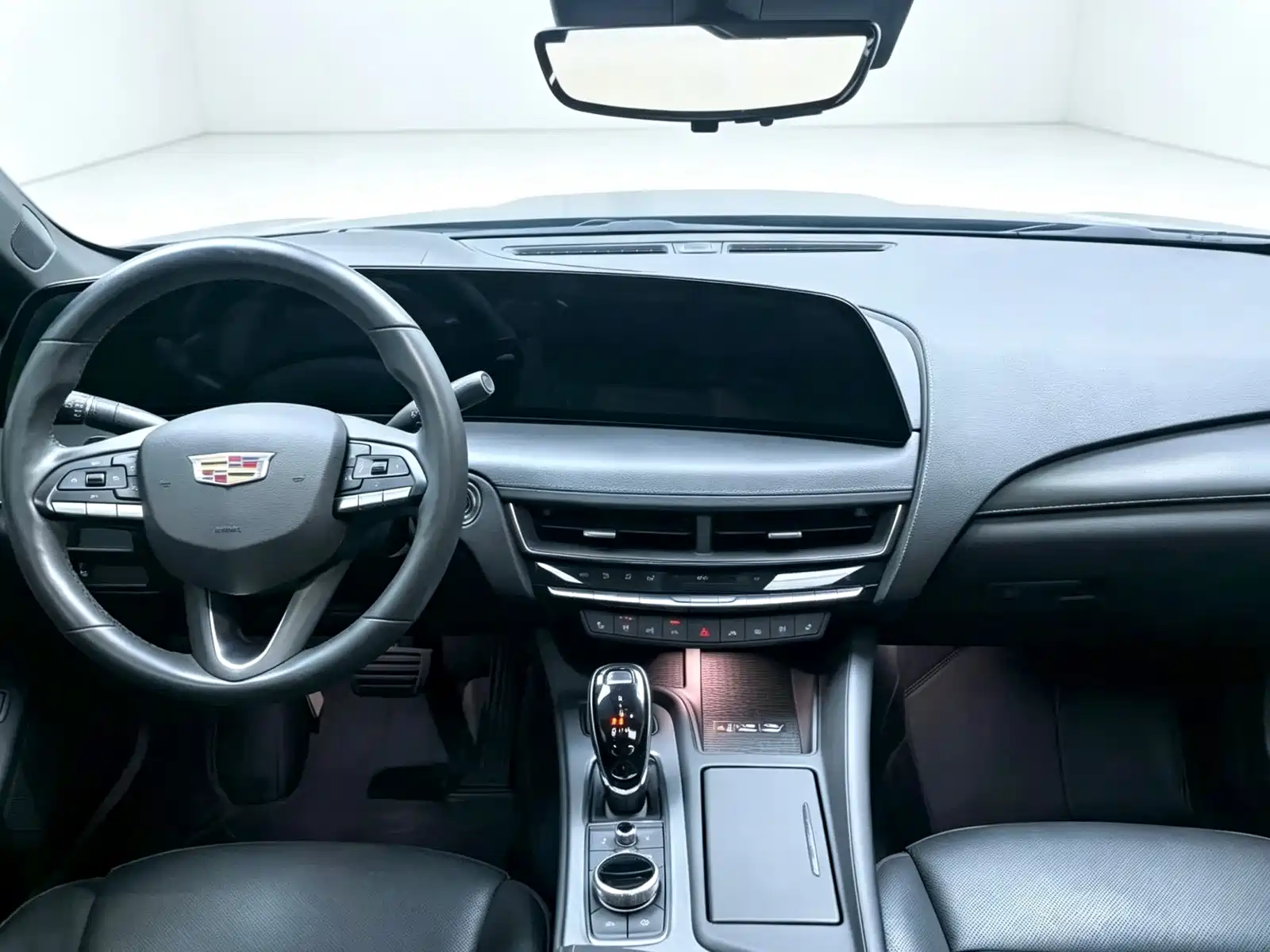 Фото 6 - Cadillac CT5