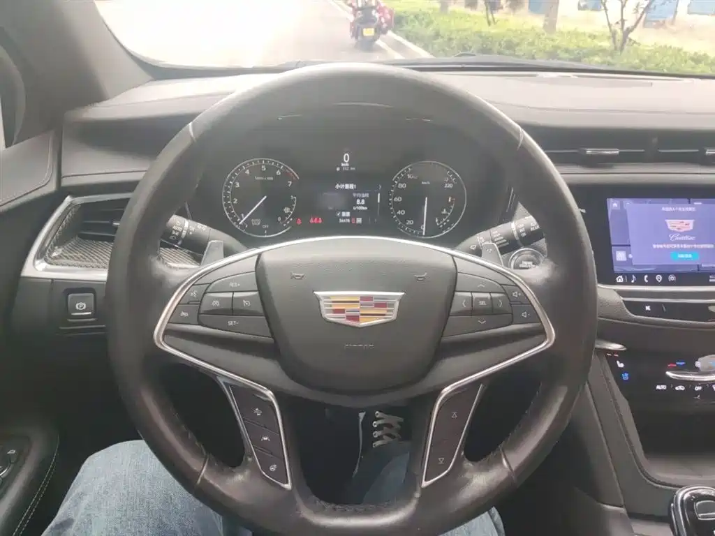 Cadillac XT5 2022 2.0T 4WD Premium фото 3