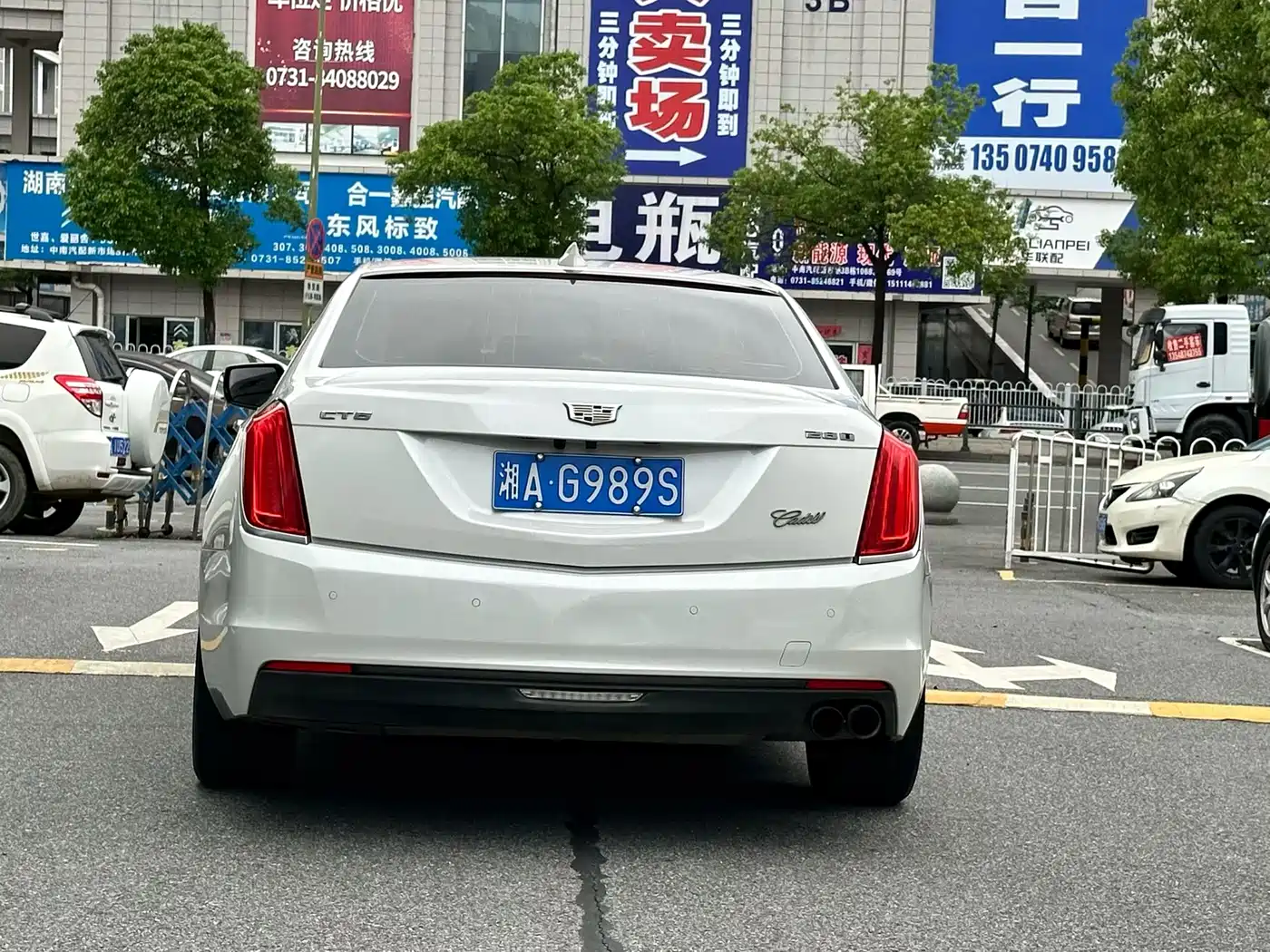 Фото 7 - Cadillac CT6