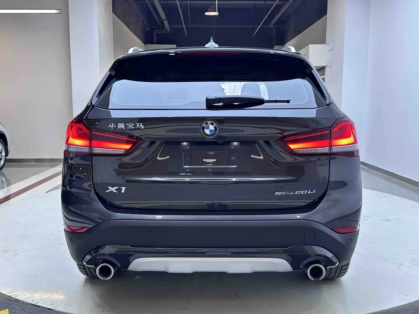 BMW X1 2022 sDrive20Li Premium фото 5