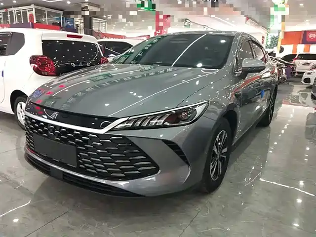 BYD Qin PLUS DM-i, система помощи водителю, 120KM, Превосходство