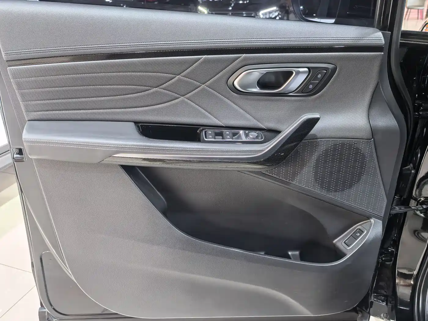 SAIC MAXUS CHASE G90