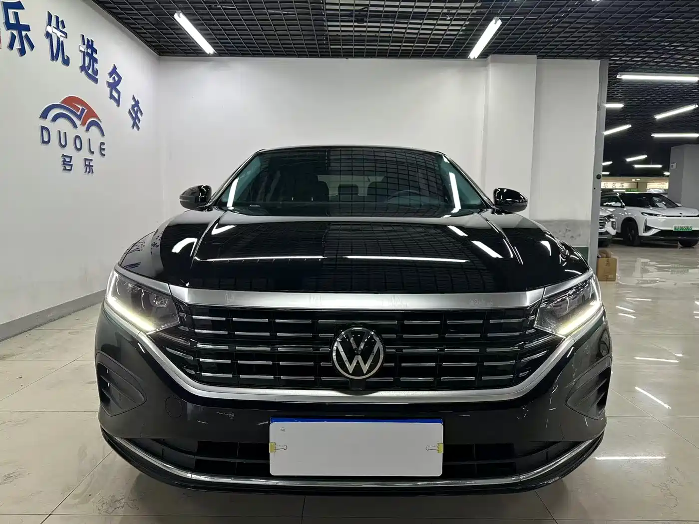 Volkswagen Passat 2024 380TSI Elite Edition фото 2