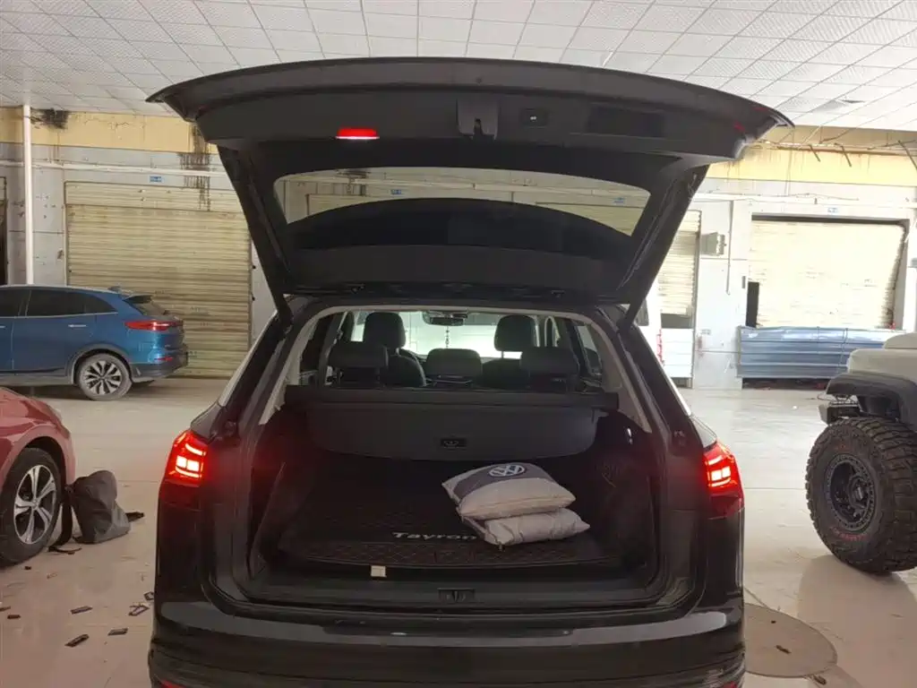 Volkswagen Tayron 2022 280TSI 2WD Luxury Smart Connect Edition фото 19