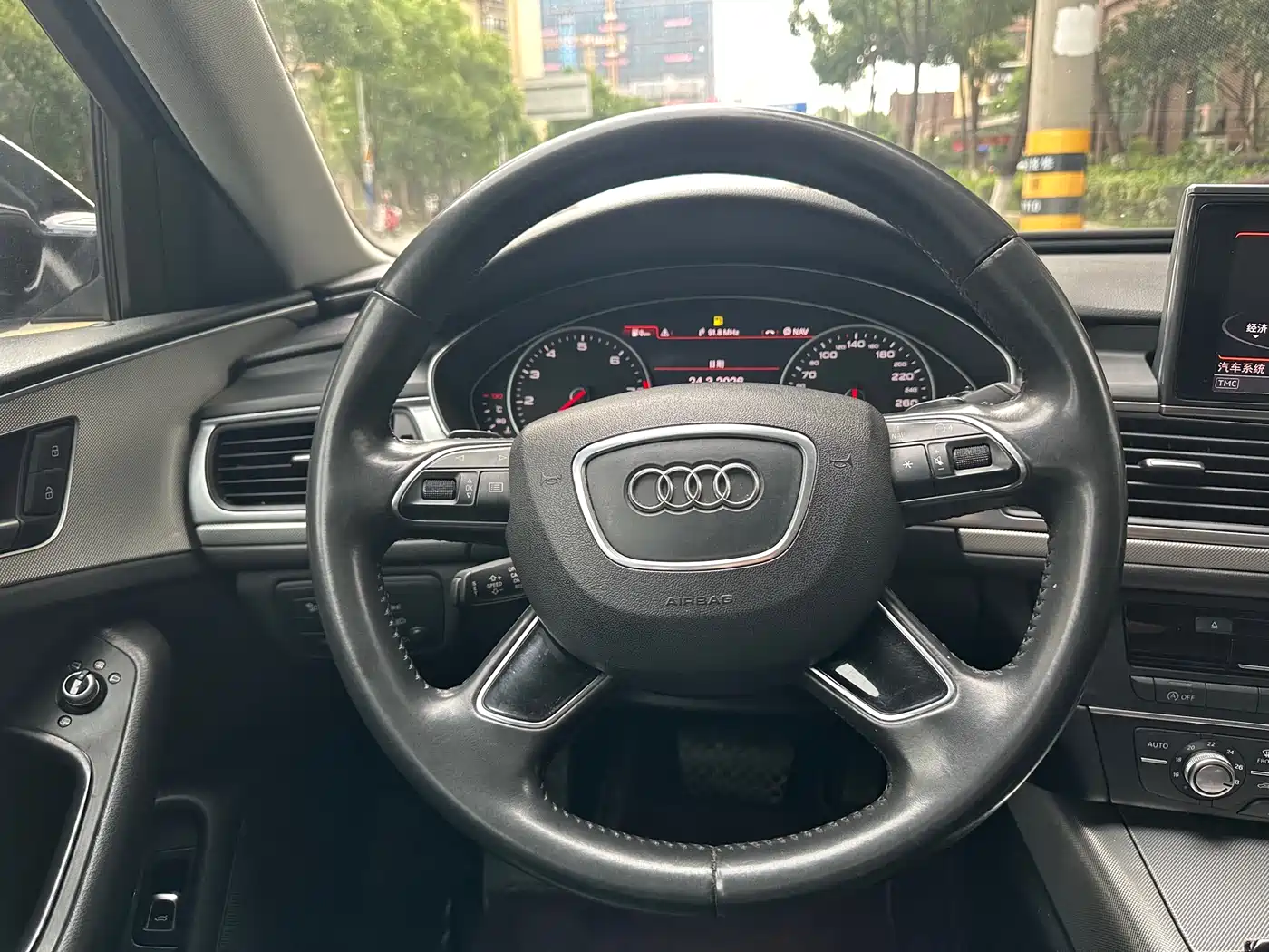 Audi A6L 2018 30th Anniversary 35 TFSI Fashion фото 31