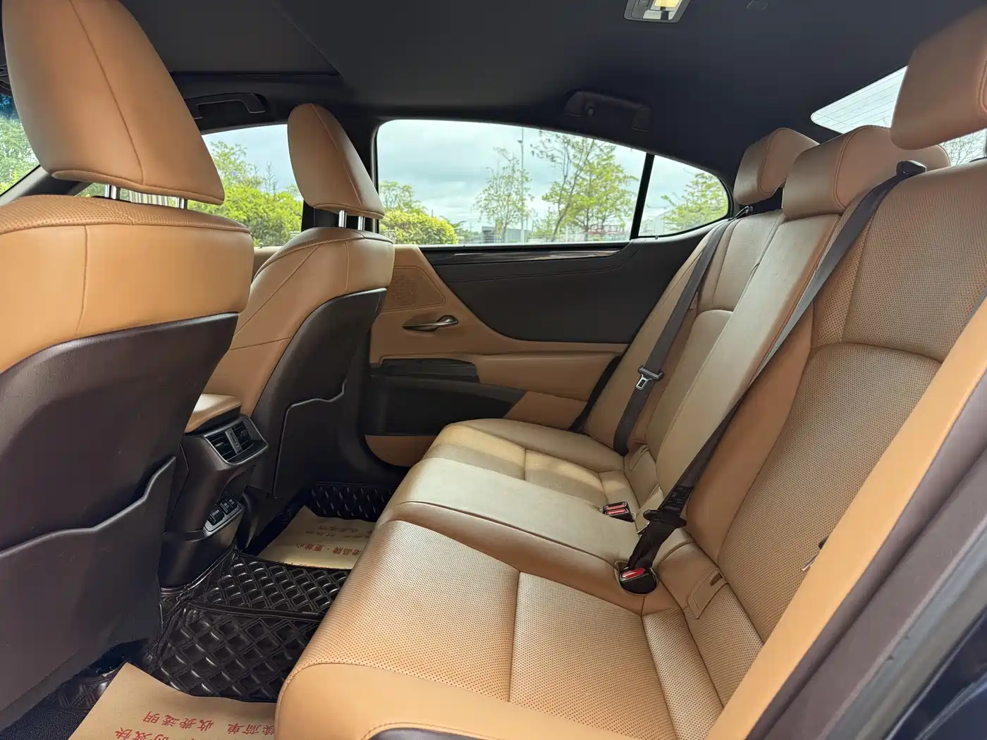 Lexus ES 2018 200 Excellence Edition China V фото 6