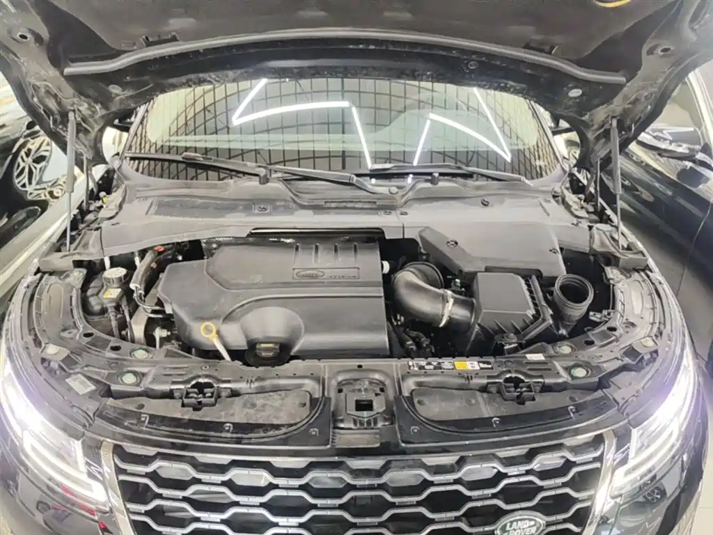 Land Rover Range Rover Evoque 2021 Range Rover Evoque L 249PS R-Dynamic First Edition Launch Edition фото 20