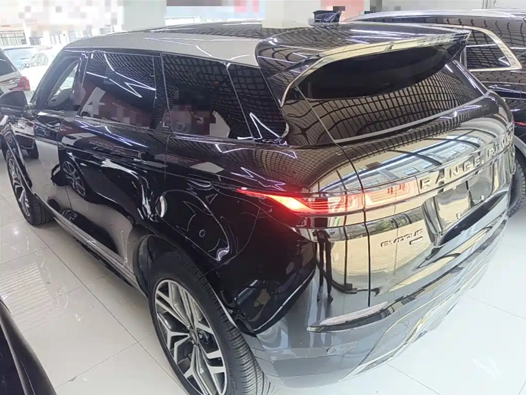 Land Rover Range Rover Evoque 2021 Range Rover Evoque L 249PS R-Dynamic First Edition Launch Edition фото 5