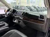 Фото 14 - Volkswagen Multivan