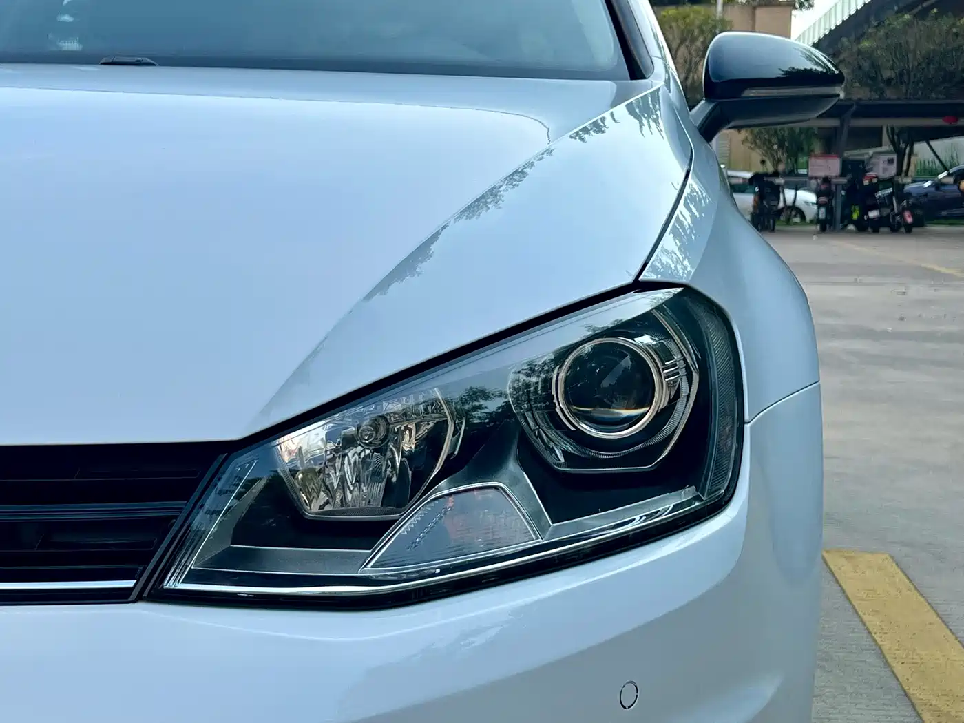 Volkswagen Golf 2017 230TSI Auto Luxury Millionth Anniversary Edition фото 17