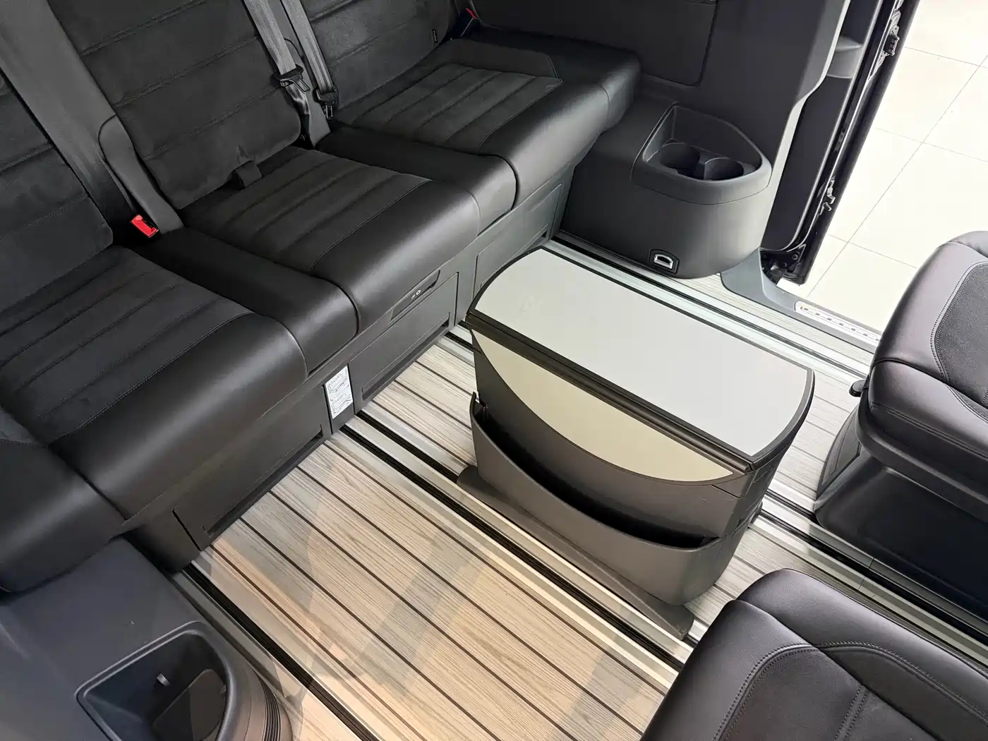 Volkswagen Multivan 2019 2017 70 Years of the Bulli Special Edition